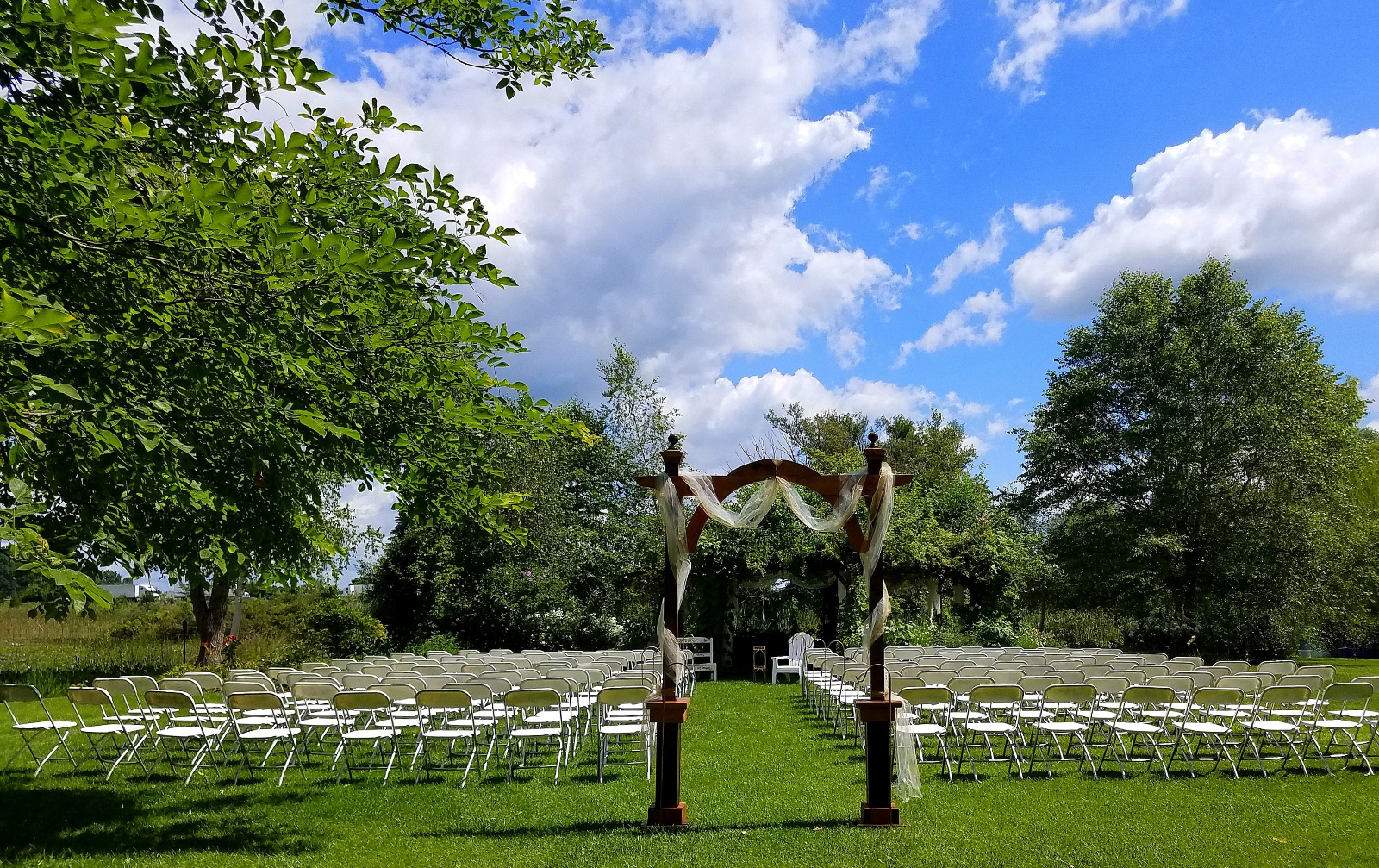Portable Archway at the entrace to the Isle