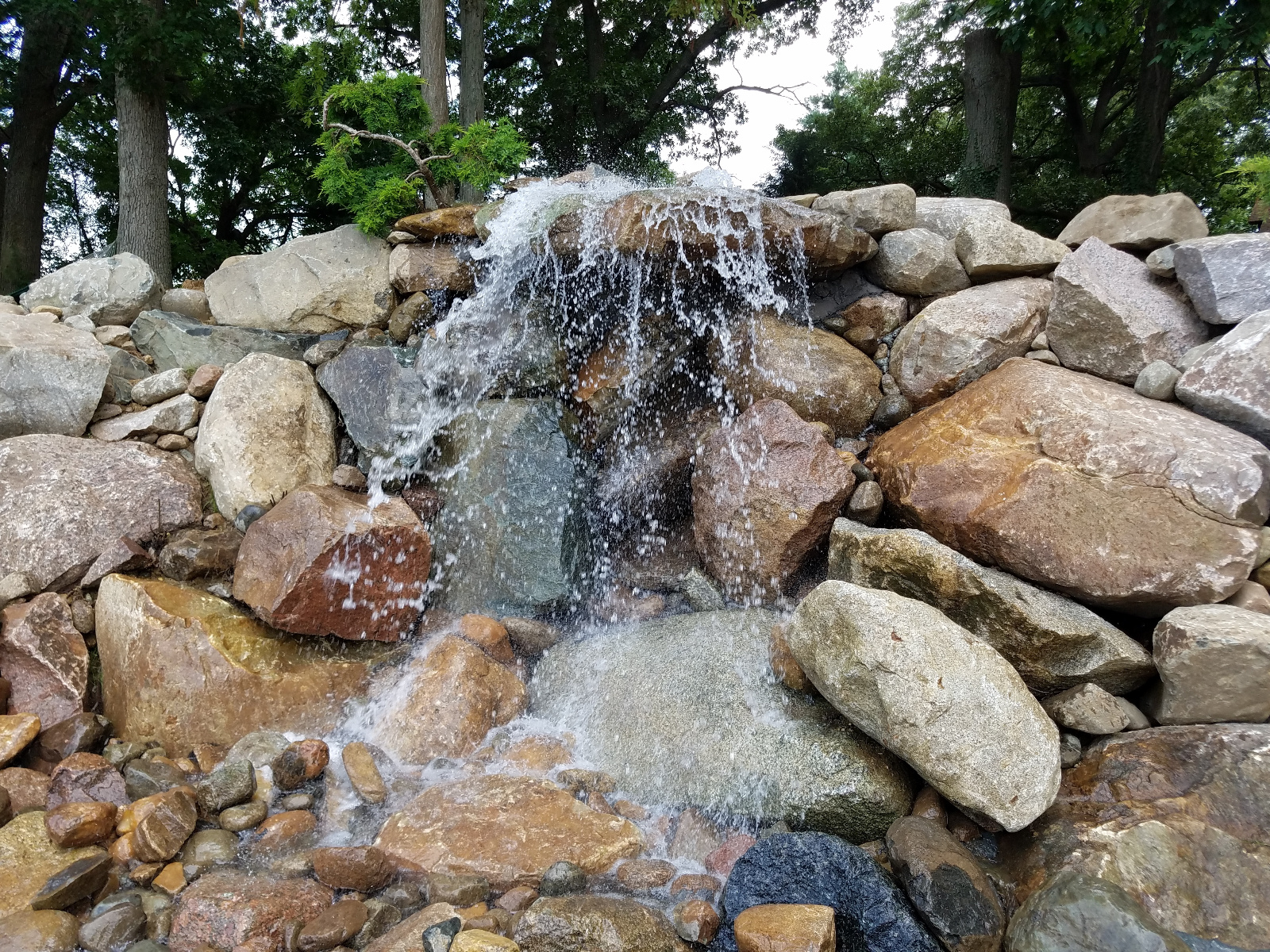 Close-up of the main waterfall